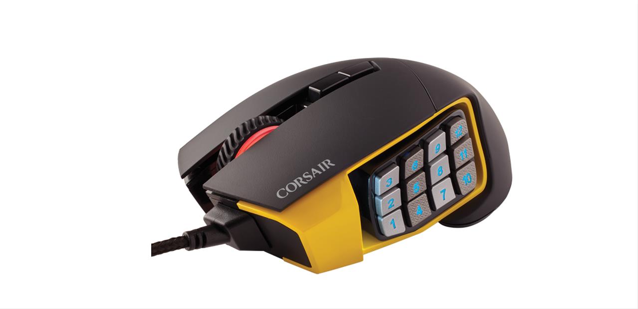 Une souris Corsair Scimitar RGB ( 12 000 dpi) : 67,84 €