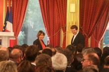 photo elysee plan besson ministre