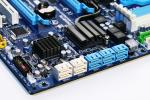 Gigabyte AM3 MA-790FXT-UD5P