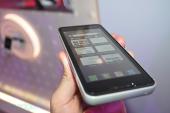 LG GW990 Moorestown Intel