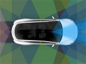 Tesla va ajouter des arrêts d'urgence en cas de détection d'un piéton ou d'un cycliste