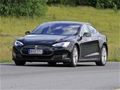 Tesla rappelle 123 000 Model S à cause d'un problème sur la direction assistée