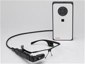 Toshiba : mini-PC sous Windows 10 dans la poche, lunettes connectées AR100 sur le nez