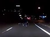 Accident mortel Uber : la voiture aurait détecté mais ignoré le piéton, la société engage un ancien du NTSB