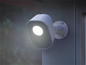 Arlo Security Light : Netgear lance sa lampe extérieure connectée, vendue dès 149,99 dollars