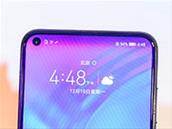 Honor View 20 : un trou dans l'écran pour la caméra, un capteur de 48 Mpixels à l'arrière