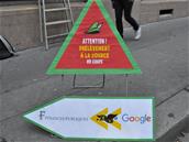 En mode Robin des bois, Attac mène une action pour « prélever à la source » Google