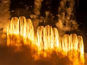 Falcon Heavy : le premier étage récupéré est tombé à cause de la mer agitée