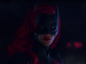 Première bande-annonce pour Batwoman, qui arrivera à l'automne