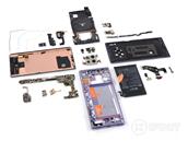 iFixit démonte le Mate 30 Pro de Huawei, qui obtient la moyenne (5 sur 10)