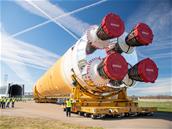 Space Launch System (SLS) : le premier étage sort de son usine, la NASA publie une photo