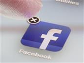 Facebook teste un flux d’actualités séparé en trois onglets