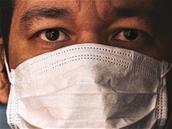 Gants, masques, vêtements… Les normes sur les matériels de protection s’ouvrent