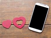 Facebook Dating lancé aux États-Unis avec Secret Crush, puis en 2020 en Europe