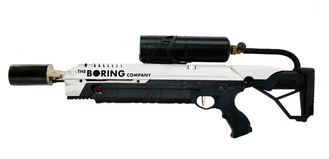 Le lance-flammes Boring Company en vente à 500 $, déjà 4 000 précommandes