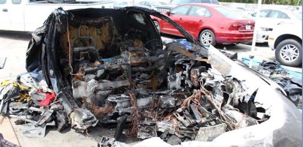 Premier rapport du NTSB sur l'accident mortel d'une Model S avec batteries en feu