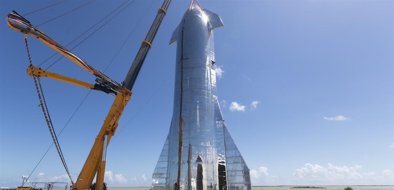 SpaceX dévoile le prototype de Starship, qui « va nous permettre d'habiter d'autres mondes »