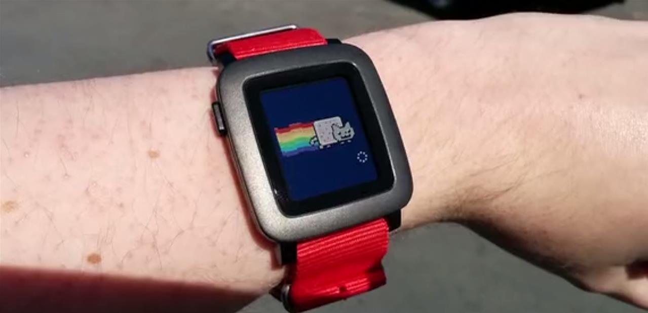 Naissance, vie et mort de Pebble... dont Rebble prend le relais